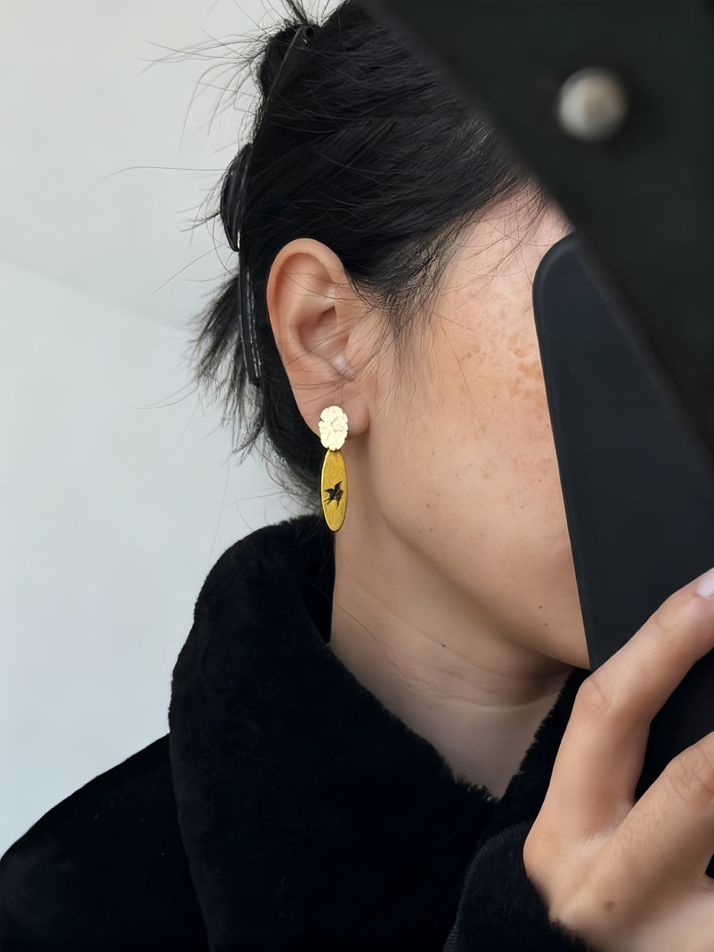 LacLume Lacquer Craft Hand-Painted Flying Swallow New Style Earrings - Hand-Made Copper Tire Lacquerware