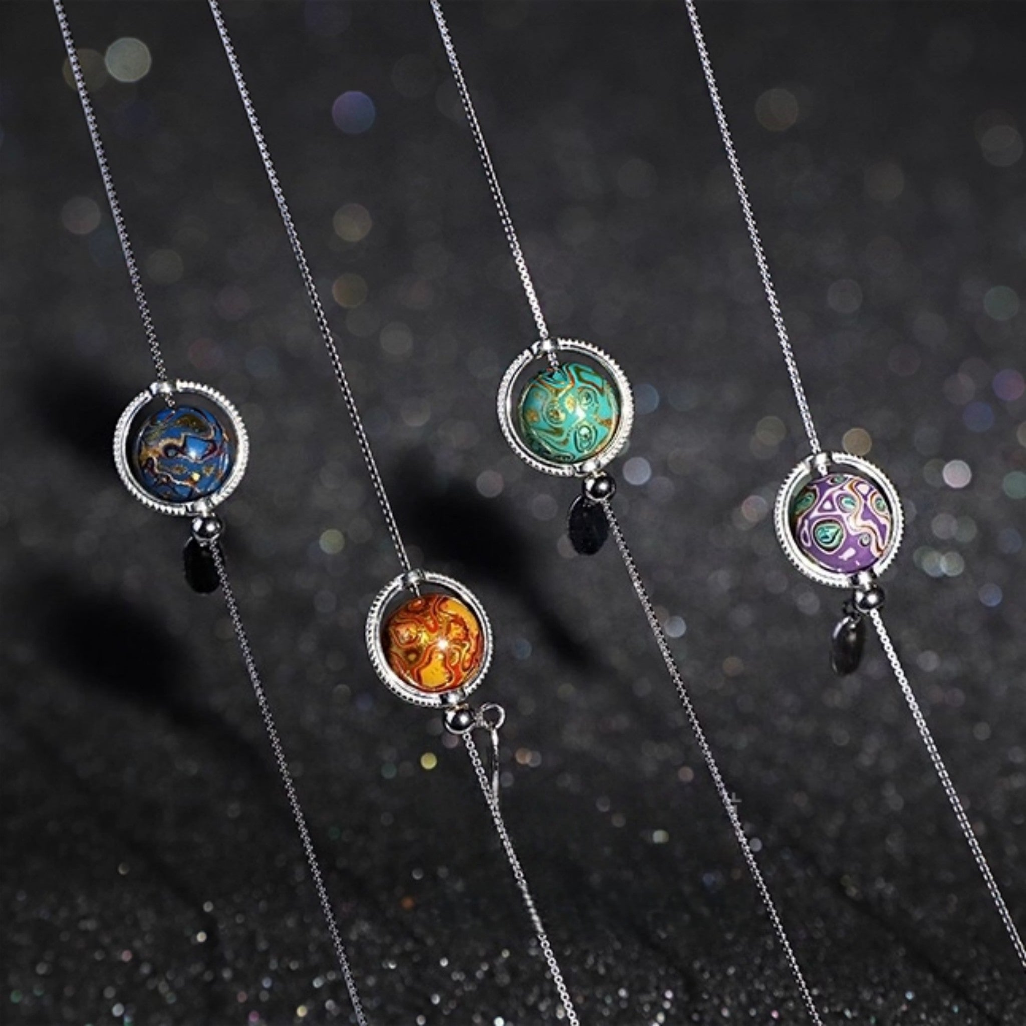 LacLume Universe Planet 925 Silver Lacquer Clavicle Chain