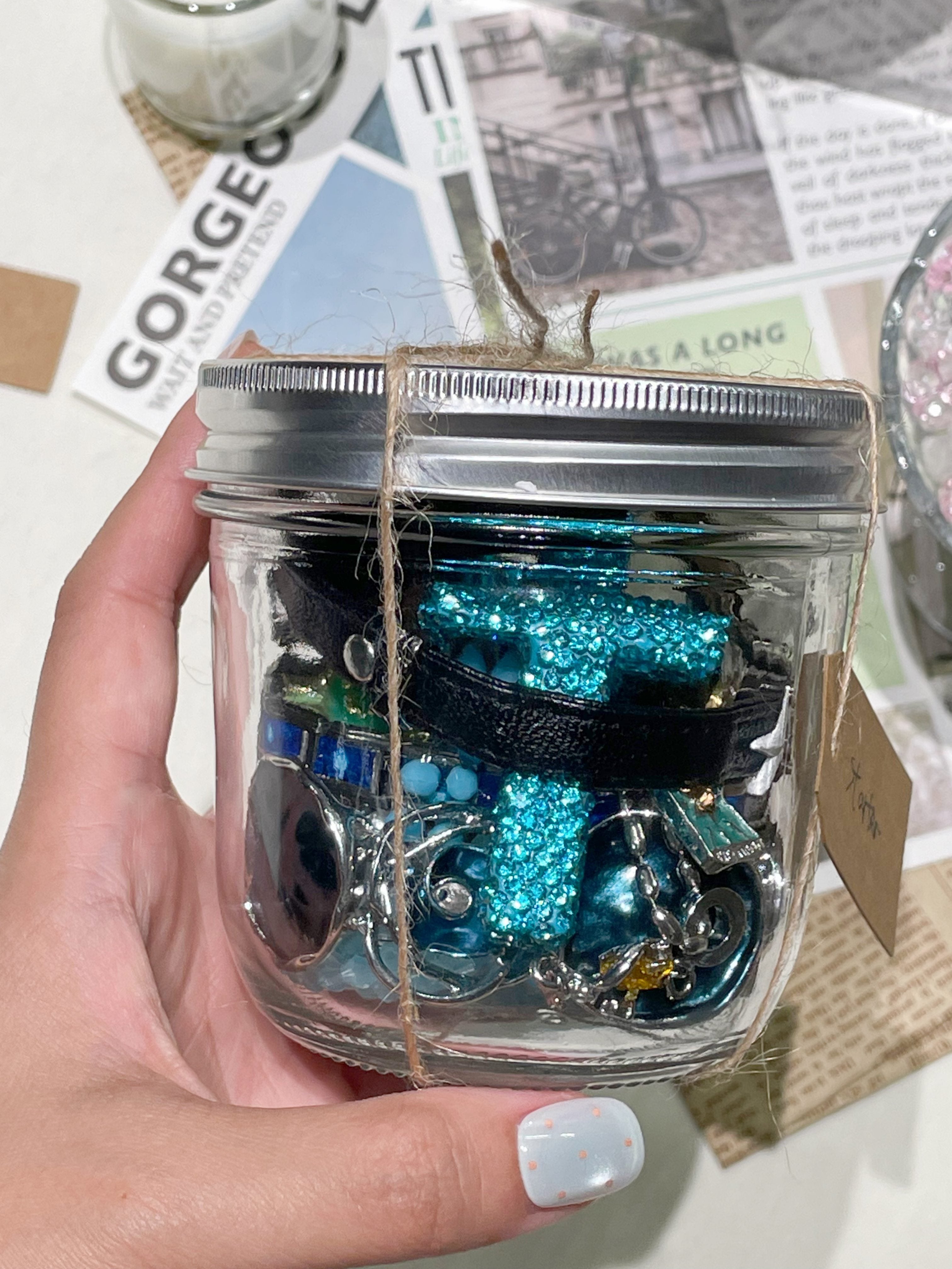 Ocean Blue Essentials | Bocal mystère de bijoux (10-12 pièces)