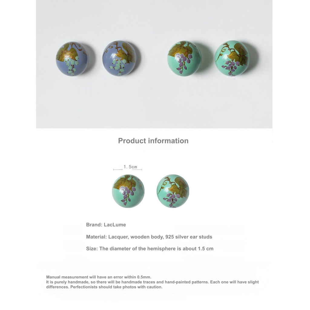 Four decorative buttons with floral patterns on a white background, accompanied by product information text.