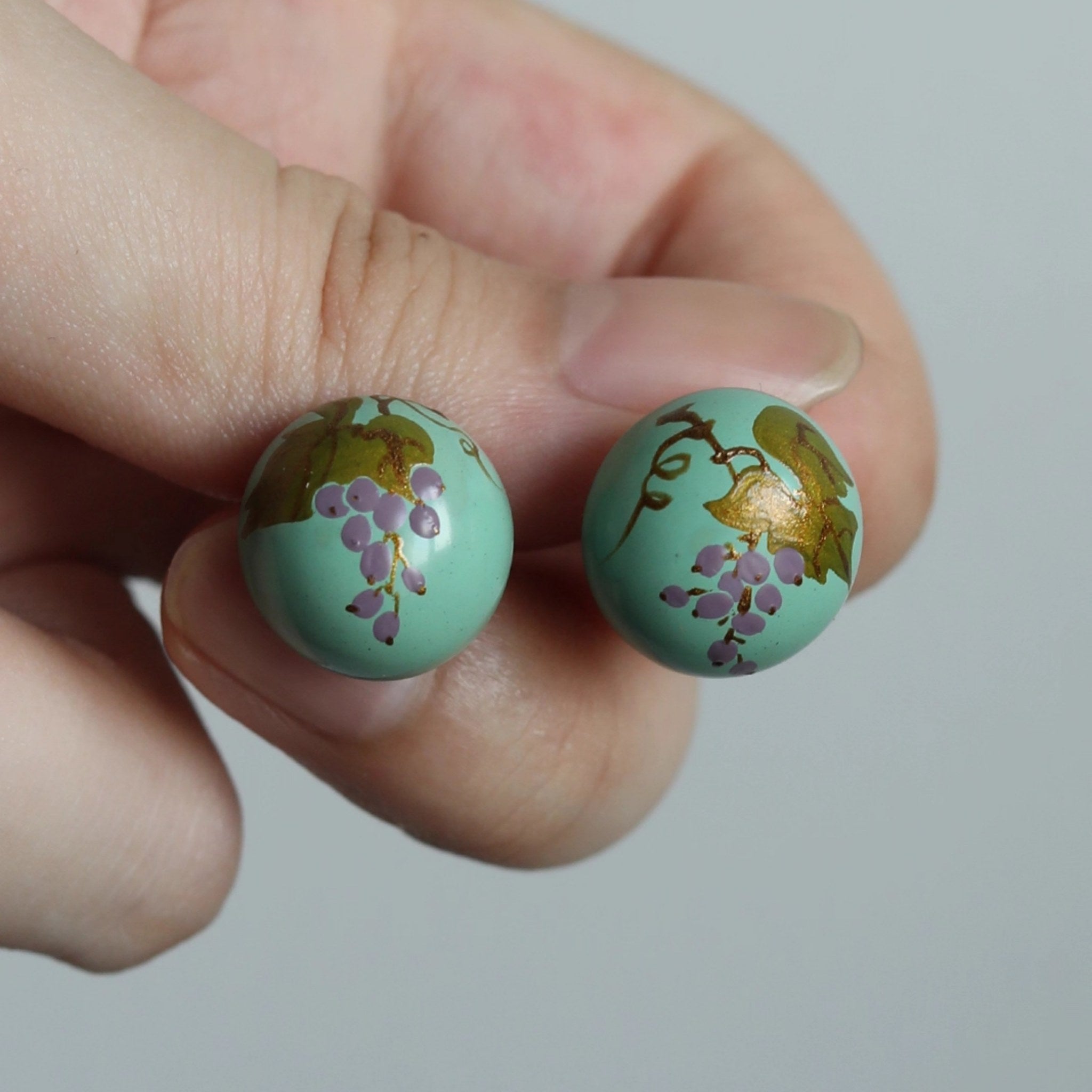 LacLume Vineyard Design Hand-Painted Earrings Fresh Lacquer Style for Daily Looks