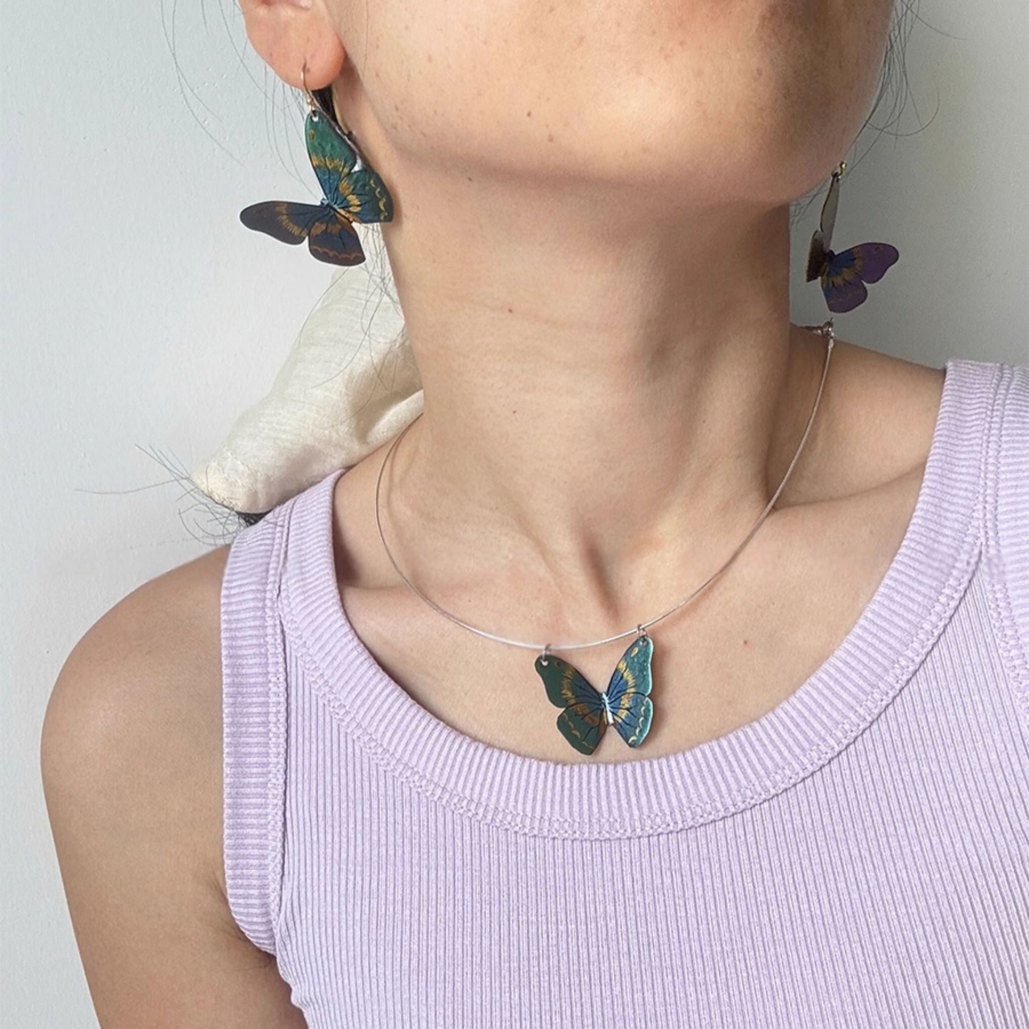 LacLume Hand-Painted Polarized Lacquer Butterfly Necklace Handmade Copper Lacquer Jewelry