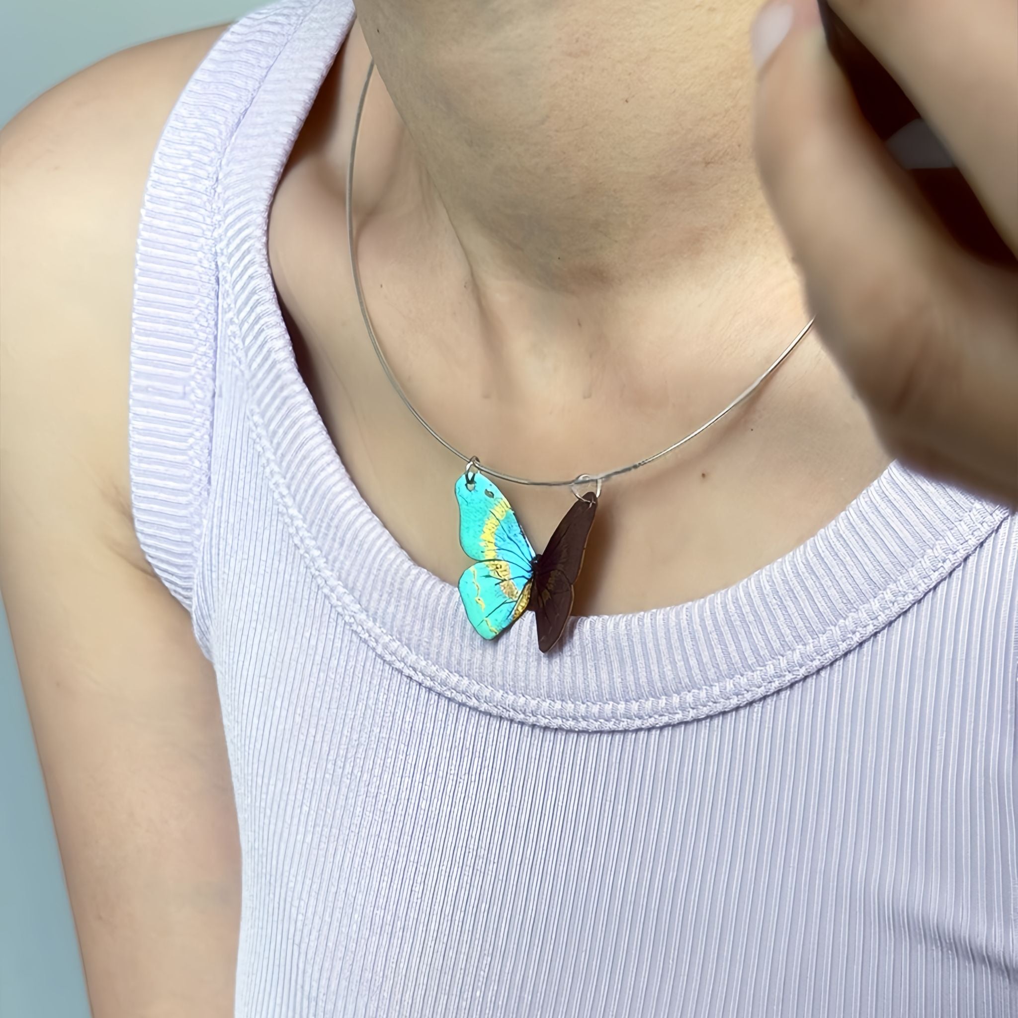 LacLume Hand-Painted Polarized Lacquer Butterfly Necklace Handmade Copper Lacquer Jewelry
