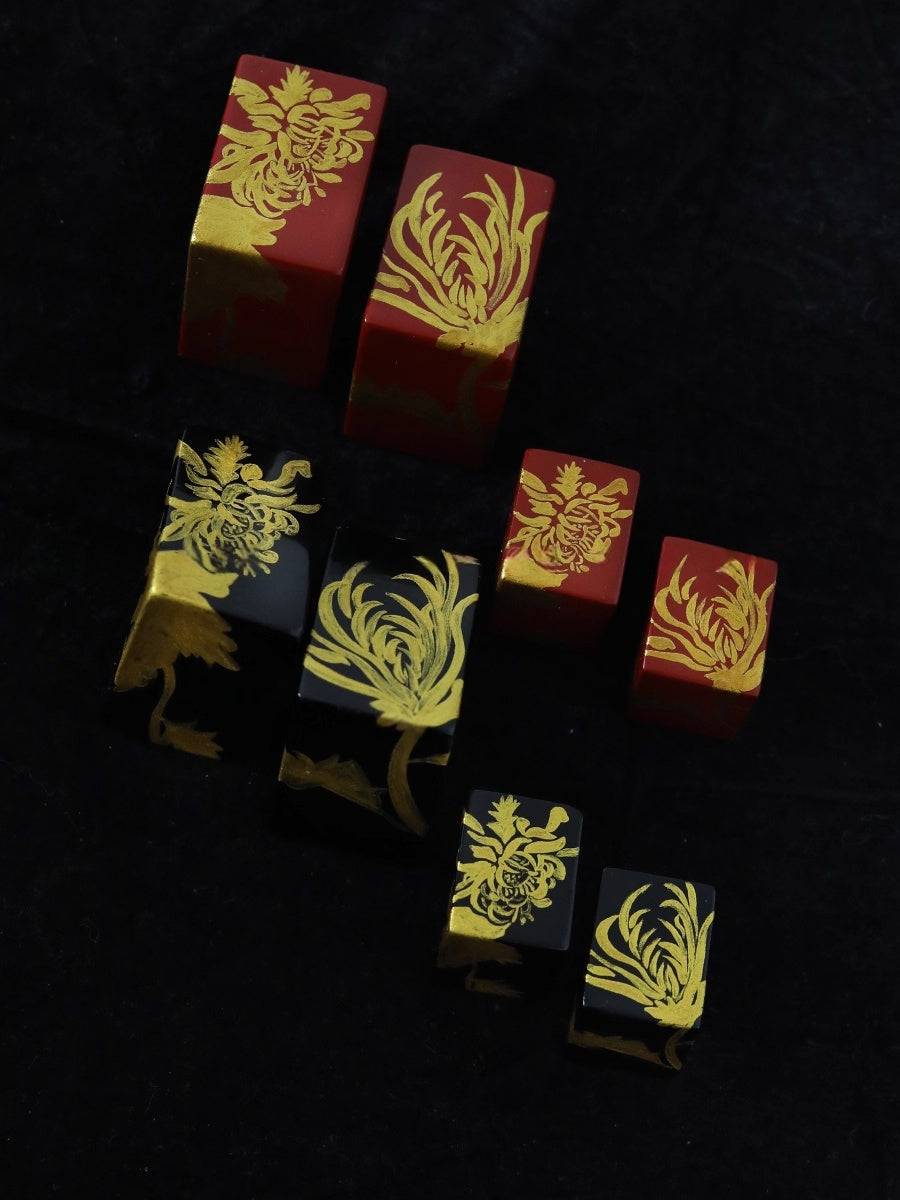 LacLume Original Lacquer Gilt Hand-Painted Three-Dimensional Triangle Earrings With Chrysanthemum Pattern-Wooden Lacquerware