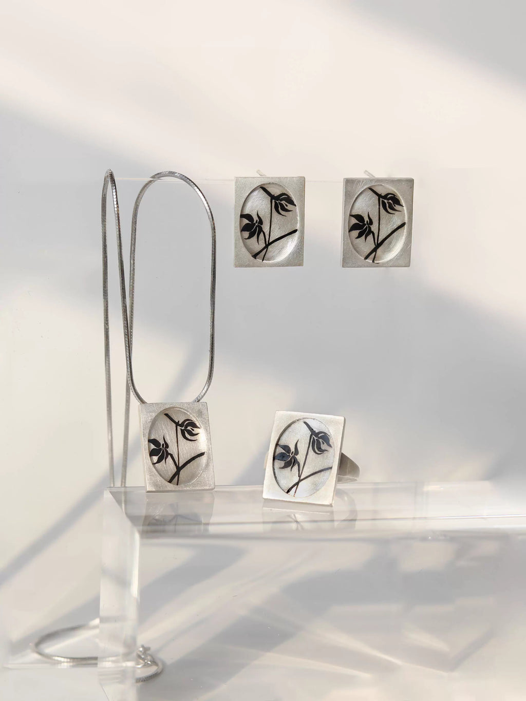 Flower Lacquer Painted Pattern Silver Brushed New Product  Necklace Handmade Silver Lacquerware