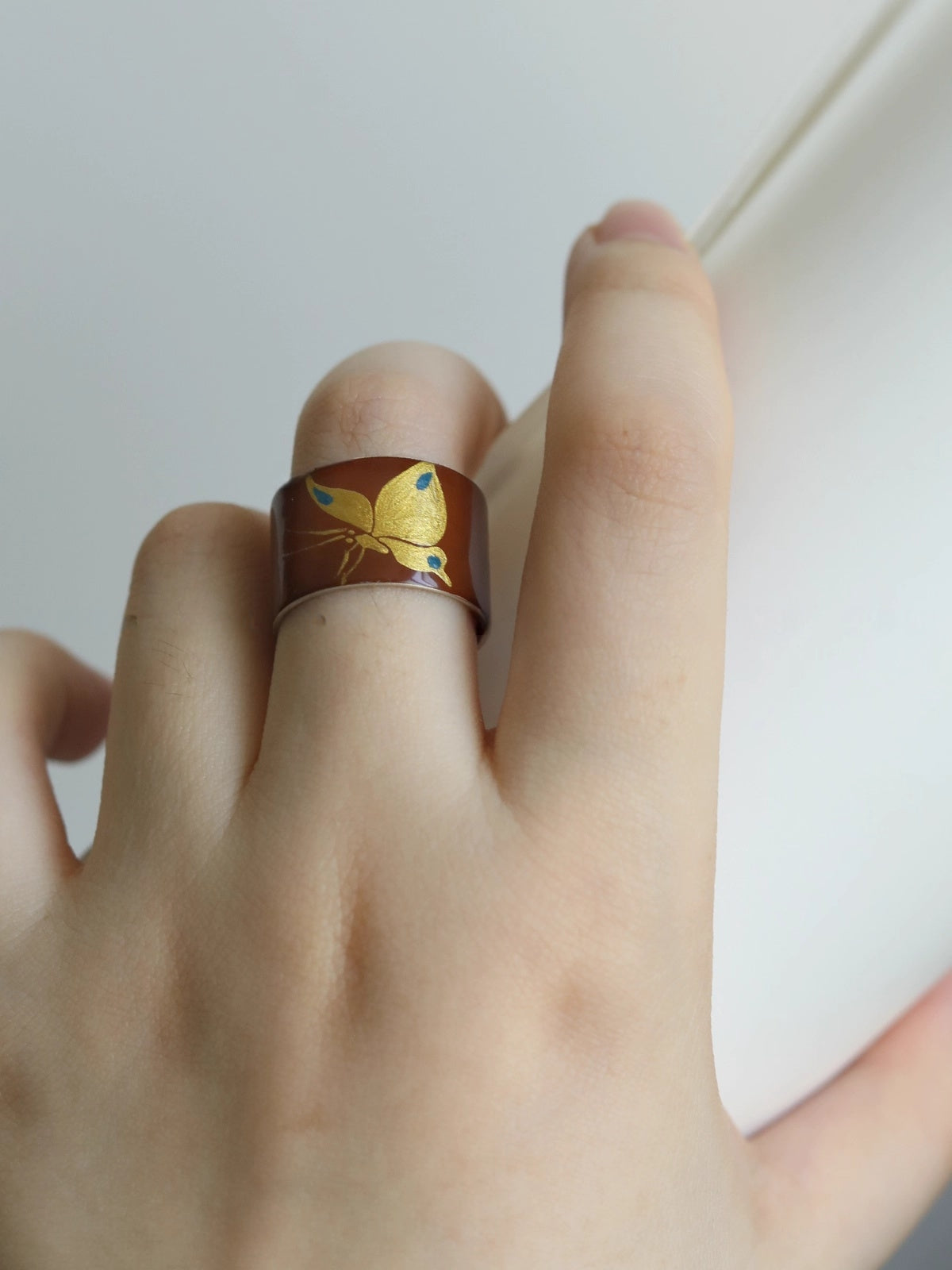 LacLume Butterfly Lacquer Gold Hand-Painted Butterfly Purple 925 Silver Ring