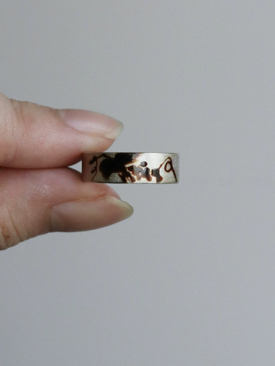 LacLume Original Vineyard Lacquer Hand-Painted Grape New Style Interesting Ring, Handmade Lacquer Silverware