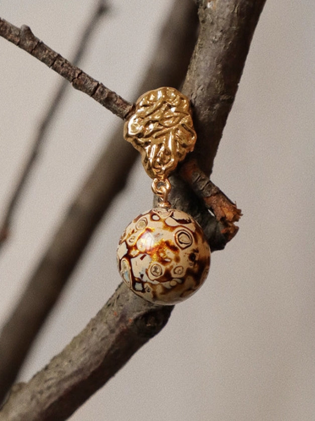 LacLume Intangible Cultural Heritage Lacquer Earrings & Studs - Mother-of-Pearl Inlaid Retro Style