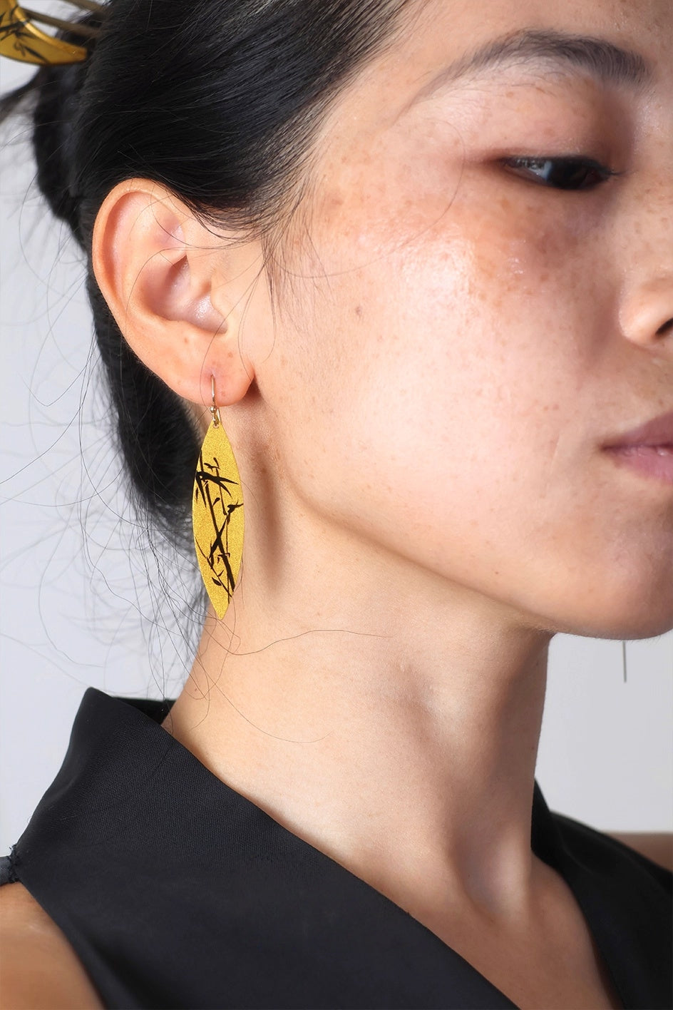 LacLume Light Bamboo handmade lacquer jewelry