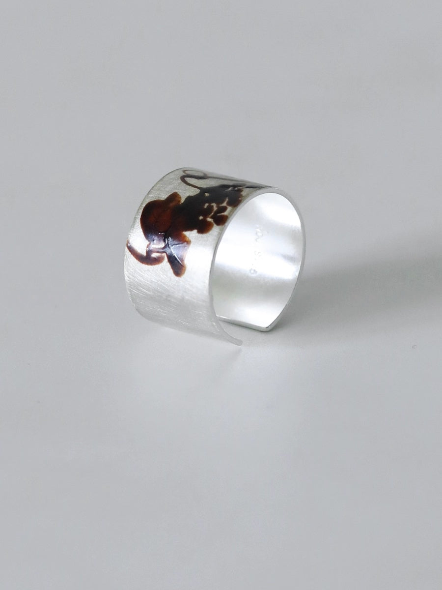 LacLume Original Vineyard Lacquer Hand-Painted Grape New Style Interesting Ring, Handmade Lacquer Silverware