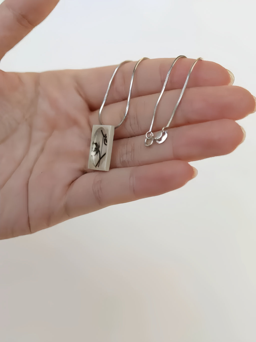 Flower Lacquer Painted Pattern Silver Brushed New Product  Necklace Handmade Silver Lacquerware