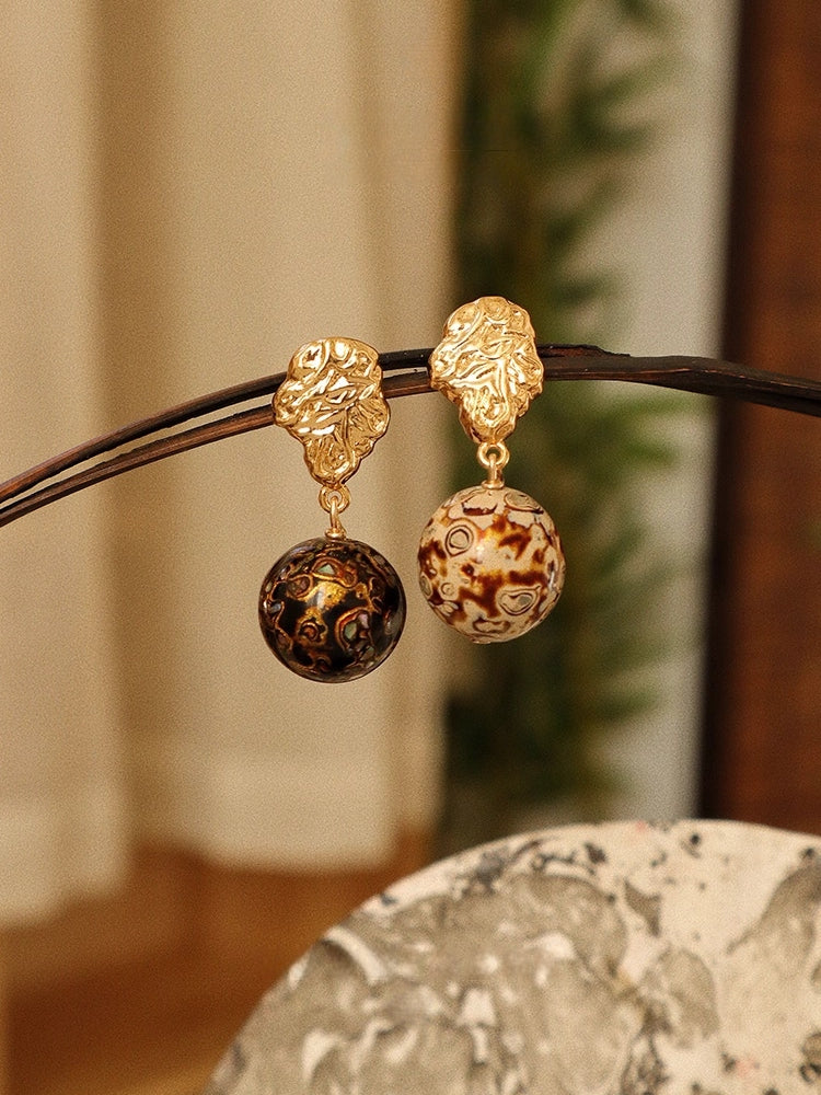 LacLume Intangible Cultural Heritage Lacquer Earrings & Studs - Mother-of-Pearl Inlaid Retro Style