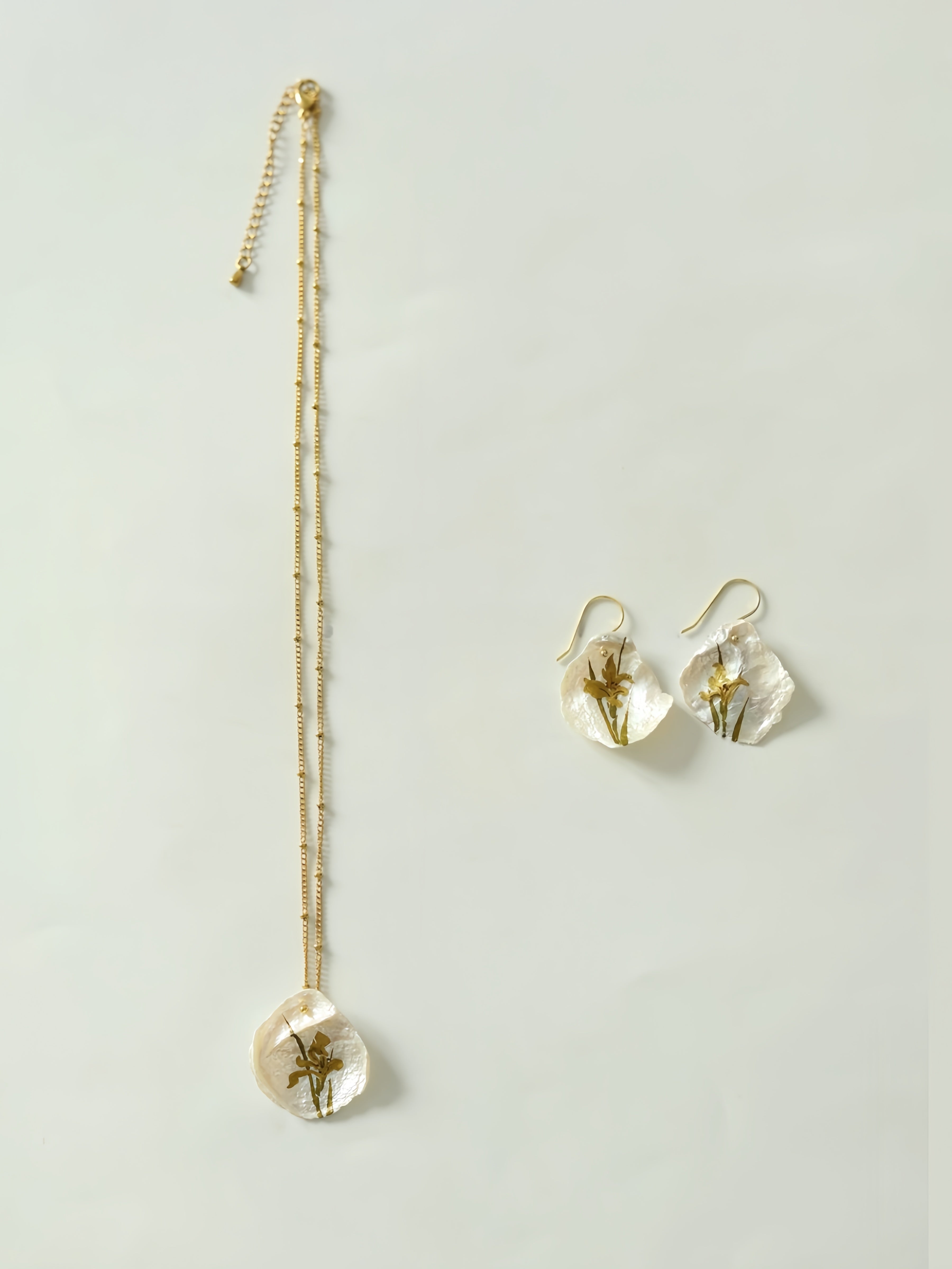 "Irises On Pearls" Lacquer Craft Handpainted Flower Necklace And Earrings Handmade Jewelry