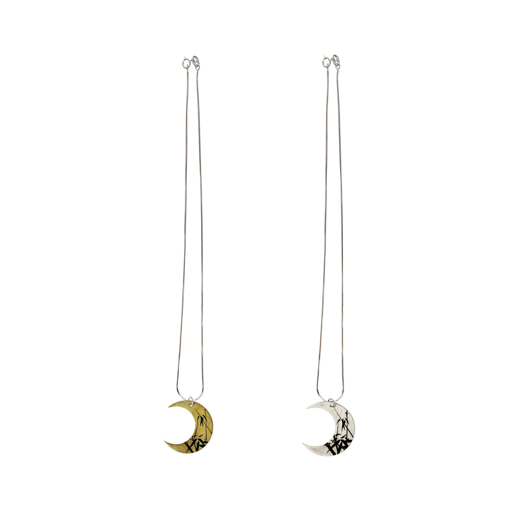“Moon Shadow" Lacquer Handpainted Bamboo Pattern New Style Crescent Necklace - Silver Lacquerware