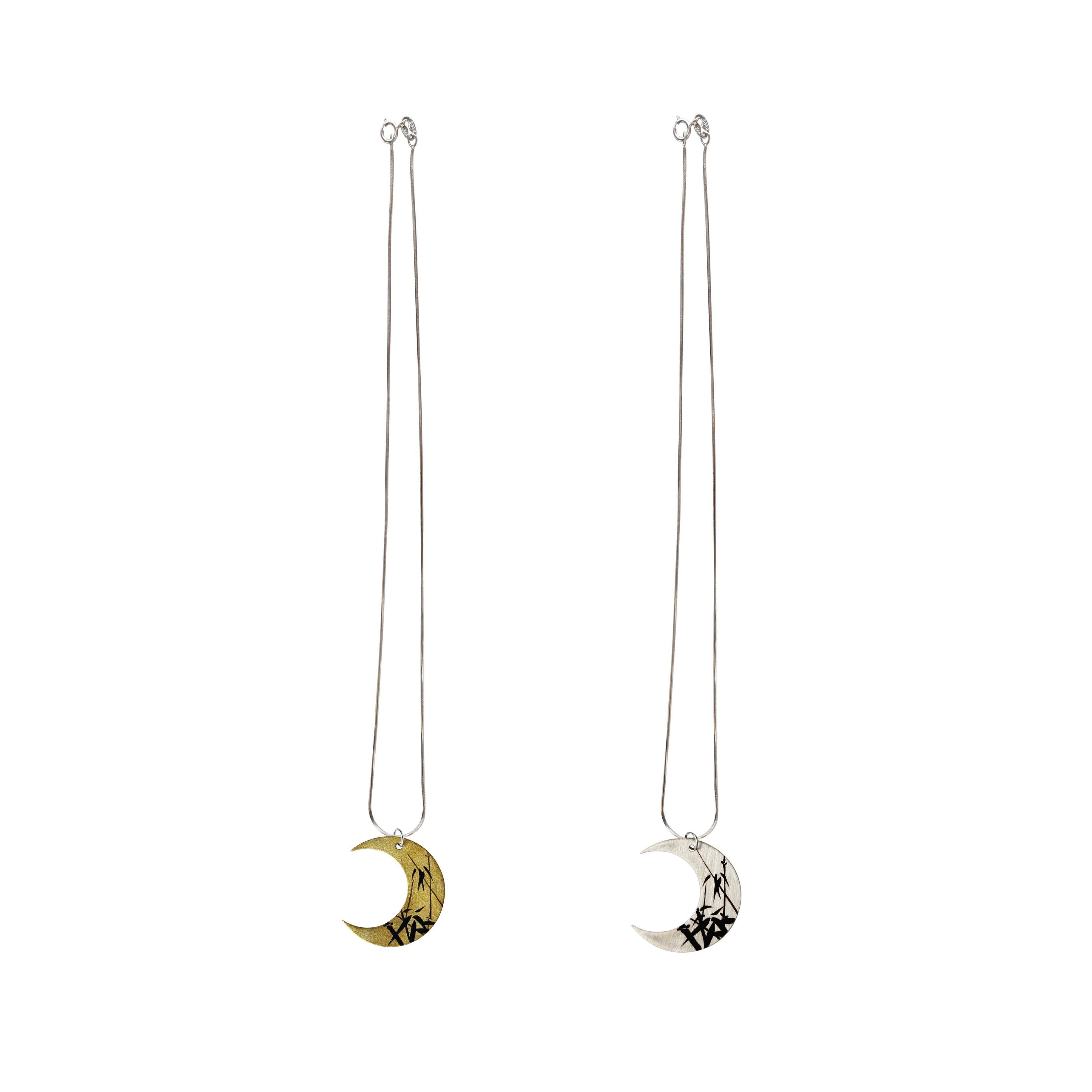 “Moon Shadow" Lacquer Handpainted Bamboo Pattern New Style Crescent Necklace - Silver Lacquerware