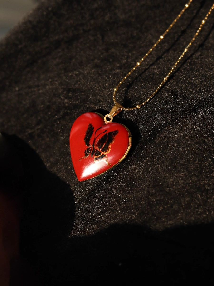 Original "Butterfly's love" Lacquer Craft Handpainted Butterfly Covered Ancient Clavicle Necklace Handmade Open