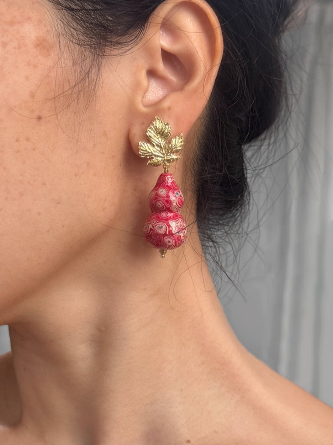 LacLume Original Lacquer Earrings, Variegated Coating Technique Gourd