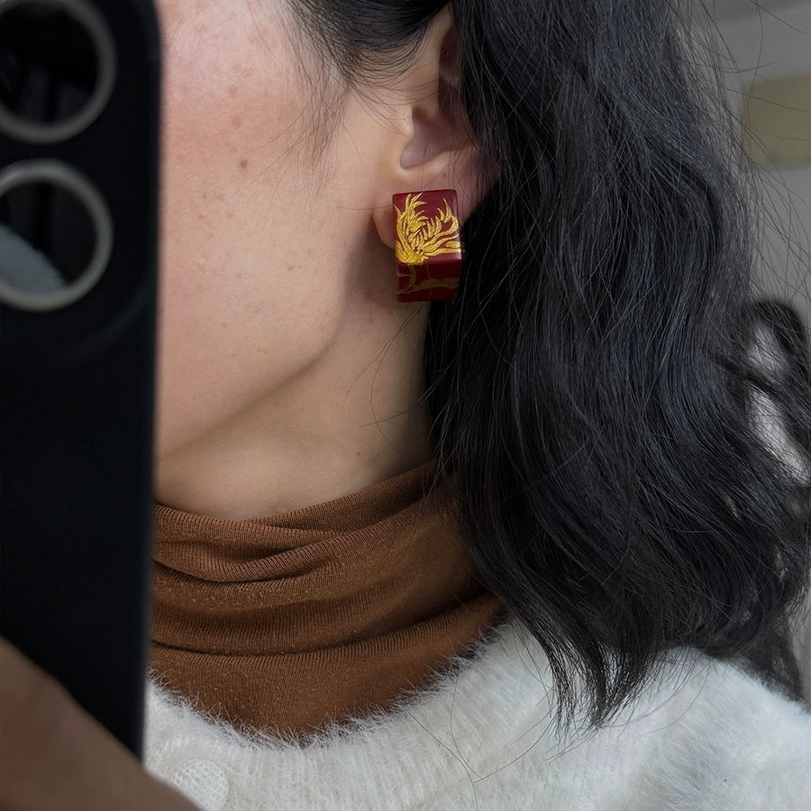 LacLume Original Lacquer Gilt Hand-Painted Three-Dimensional Triangle Earrings With Chrysanthemum Pattern-Wooden Lacquerware