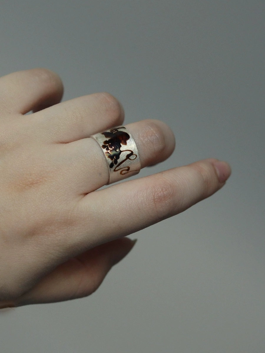 LacLume Original Vineyard Lacquer Hand-Painted Grape New Style Interesting Ring, Handmade Lacquer Silverware