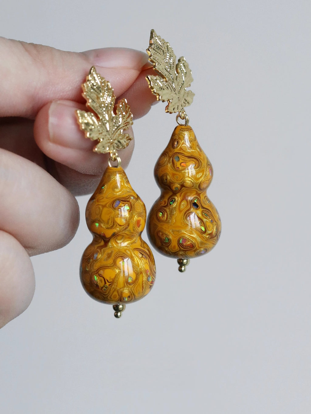 LacLume Original Lacquer Earrings, Variegated Coating Technique Gourd