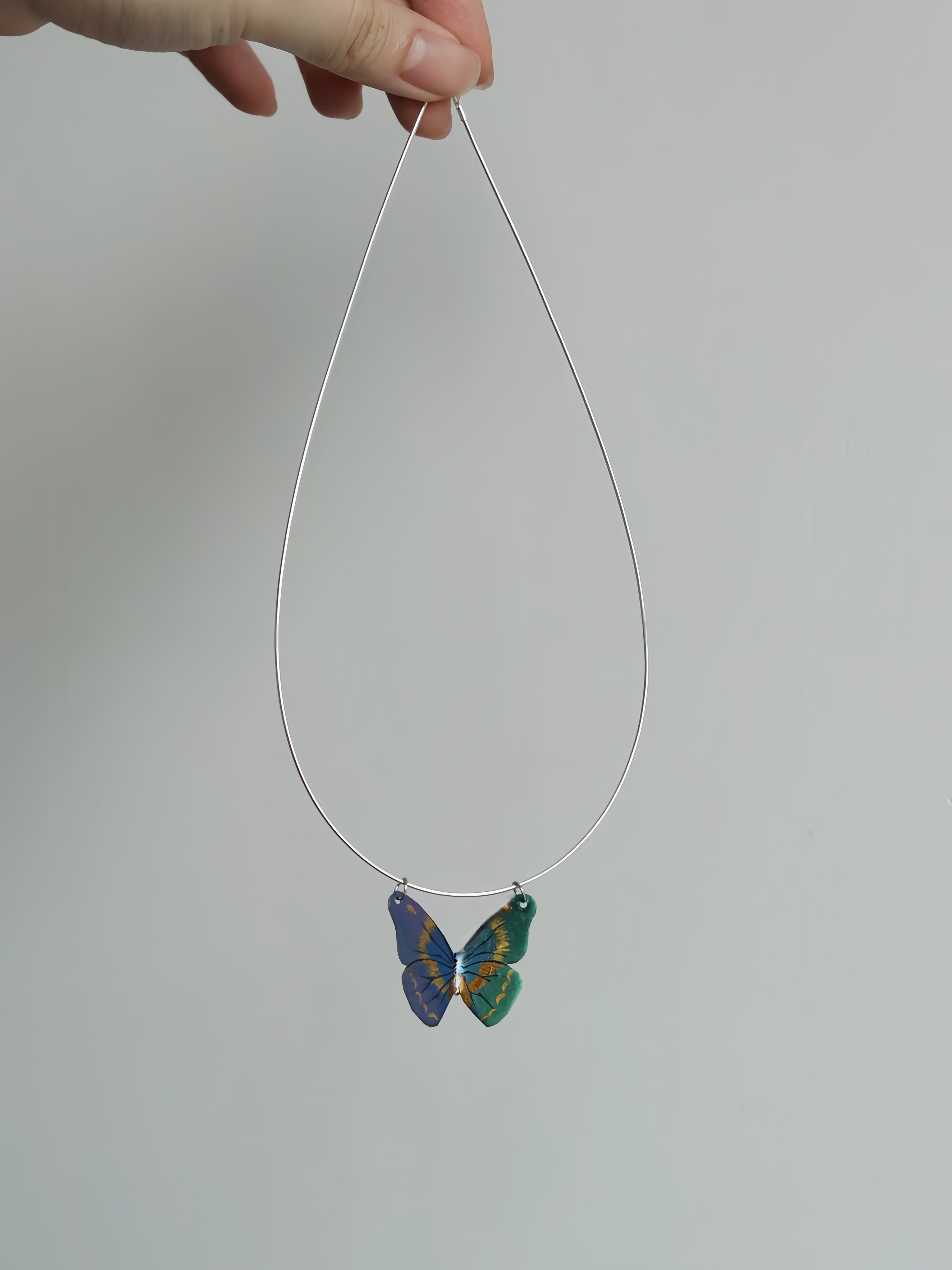 Lacquer Craft Handpainted Butterfly Polarized Necklace - Handmade Copper Lacquer Jewelry